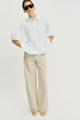 CAMISA PEPLUM MANGA ABULLONADA / Blanco