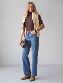 Джинсы классические с декоративной стиркой из эластичного денима