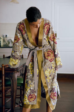 KIMONO BORDADOS FLORES ABALORIOS LIMITED EDITION / Multicolor - Zara фото 3