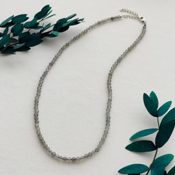 Колье из Лабрадора