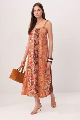 Cok Renkli Sal Desen Boho/Boho Chic A-Kesim Havuz Yaka Kolsuz Dokulu Orme Elbise TWOSS26EL00485