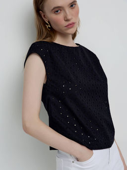 CONTE Блуза с вышивкой ришелье LBL 2336 black black