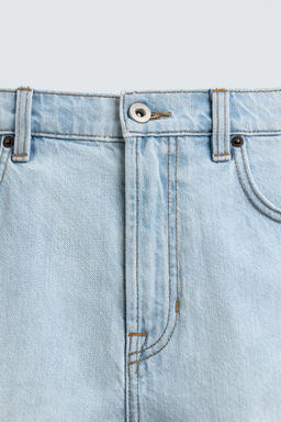 BERMUDA DENIM RELAXED FIT / Azul claro