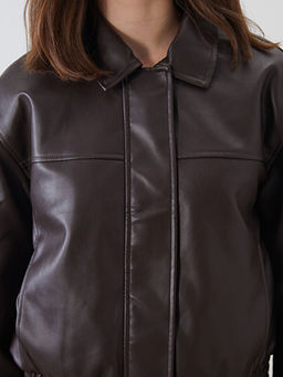 G?mlek Yaka Kad?n Deri G?r?n?ml? Ceket