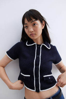 Short-sleeved cardigan