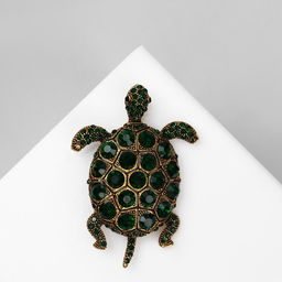 Брошь «Черепаха» с хвостиком, цвет изумруд в чернёном золоте