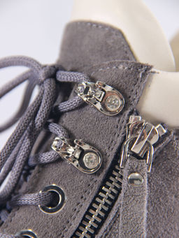 Ботинки 261.uno9gr.Серый замок замша+бежевый/байка