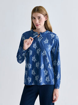 Ba?lamal? Yaka ?i?ekli Bluz