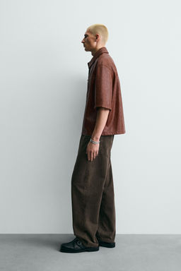 SOBRECAMISA RELAXED FIT EFECTO PIEL / Rojizo - Zara фото 4