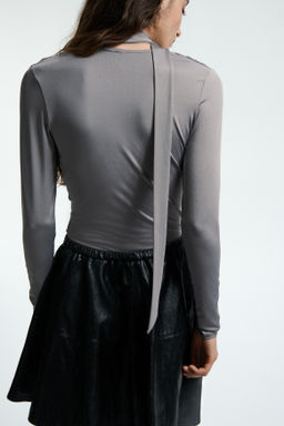 Top con detalle de fular - H&m фото 5