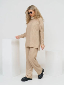 Костюм женский, цвет бежевый