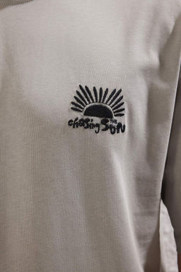TRENDYOL MAN Antrasit Unisex Oversize/Genis Kesim Bask?l? %100 Pamuk T-Shirt TMNSS25TS00031 - Trendyolmilla фото 3