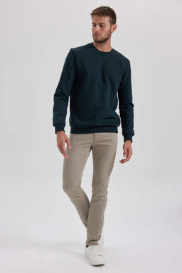 Базовый хлопковый свитшот обычного кроя с круглым вырезом - Defacto фото 2