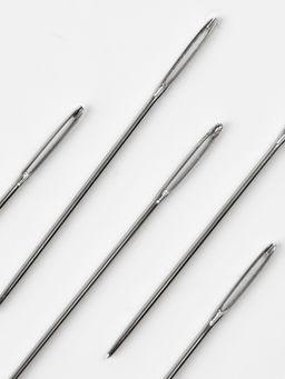 Цена за 3 шт. Иглы для вышивания TEIRA, d=0.95, 4 см, набор 6 шт.