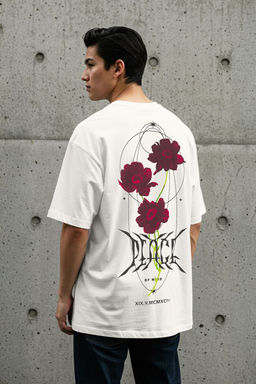 TRENDYOL MAN Ekru Oversize/Genis Kesim Cicek S?rt Bask?l? %100 Pamuk Duble Kol T-Shirt TMNSS25TS00112