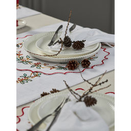 Набор из двух салфеток под приборы festive wreath из коллекции new year essential, D38 см