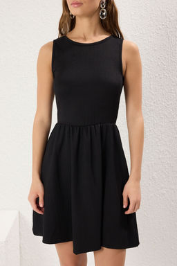 TRENDYOLMILLA Mavi Bask?l? Burumcuk S?f?r Kol Bisiklet Yaka Balon Etekli Mini Orme Elbise TWOSS25EL00219  фото 4
