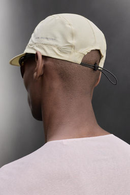 GORRA T?CNICA LIGERA / Verde gris