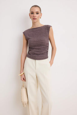 Ac?k Kahverengi Fitted/Vucuda Oturan Kay?k Yaka Kolsuz Buzgulu Dokulu Orme Bluz TWOSS26BZ00258