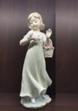 Статуэтка Дама 30 см / HP178 /уп 24/ - Галеонтрейд фото 2