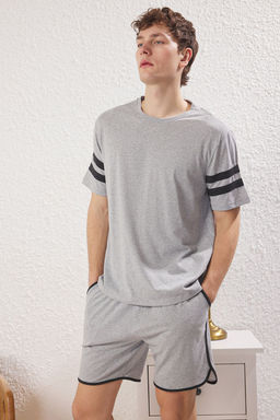 TRENDYOL MAN Siyah Regular Fit Bisiklet Yaka Kol Seritli Sortlu Pijama Tak?m? TMNSS23PT00001 - Trendyolmilla фото 16