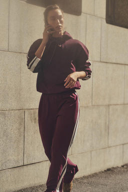 HOODED JACKET WITH SIDE TAPING