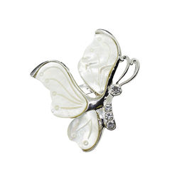 Брошь "Бабочка" перламутр белый