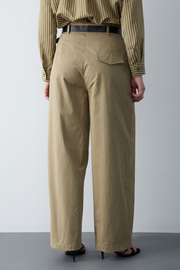 Haki Kemerli %100 Pamuk Dokuma Barrel Pantolon TWOSS26PL00126