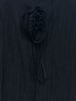 Блуза из тенселя с цветком / Zarina