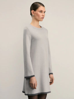 Вязаное платье мини с контрастными окантовками / Zarina  фото 4