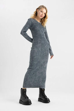 Крутое облегающее платье макси в рубчик с длинными рукавами и блестками - Defacto фото 3