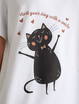 D49.136 Футболка женская белый_smile