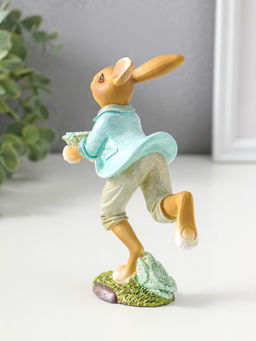 Фигурка полистоун Зайчик в голубом пиджаке с декоративной капустой, 15 см