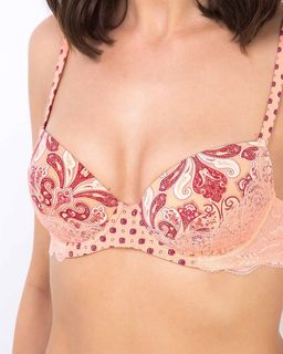 Бюстгальтер