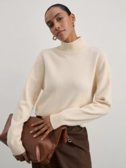 Джемпер с воротником стойкой / Zarina