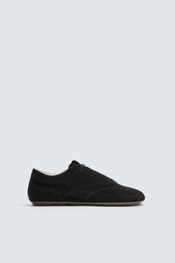 ULTRA-THIN SOLE LEATHER TRAINERS