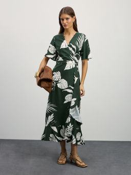 Платье на запах с воланом / Zarina