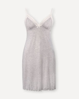 Ночная сорочка на тонких бретелях