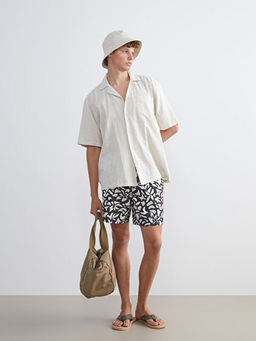 K?sa Boy Desenli Erkek Deniz ?ortu