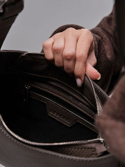 Сумка багет Deboro 31046 таупе