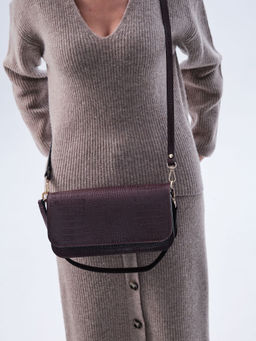 Сумка кожаная багет Deboro 30138 крок/пурпур