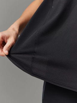 Футболка из микросетки