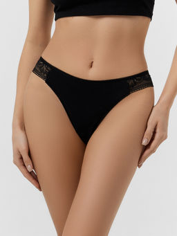 Цена за 2 штуки! Трусы женские стринги черные с деталями из кружева