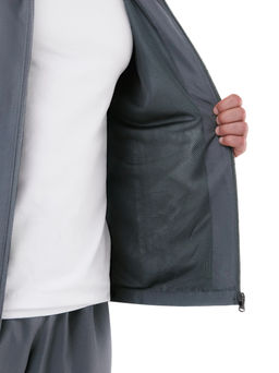 Ветровка мужская