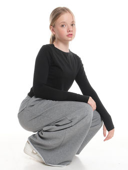 Лонгслив трикотажный спортивный с вырезом для пальца 22-7695 черный - Mini maxi фото 23