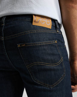 Джинсы мужские