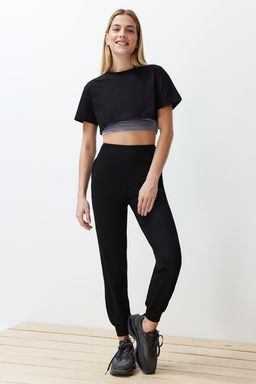 Siyah Dalg?c/Scuba Kumas Rahat Kesim Orme Spor Esofman Alt? THMSS24EA00001