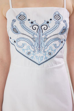 TRENDYOLMILLA Ekru A Kesim Nak?sl? Midi Astarl? Poplin Dokuma Elbise TWOSS25EL00218  фото 4