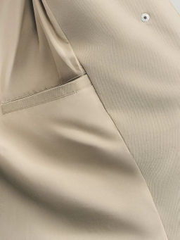 Плащ со съемным жилетом / Zarina фото 11