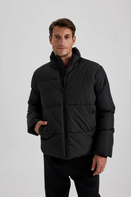 Водоотталкивающая куртка оверсайз с воротником-стойкой, дутая куртка-пуховик - Defacto фото 4